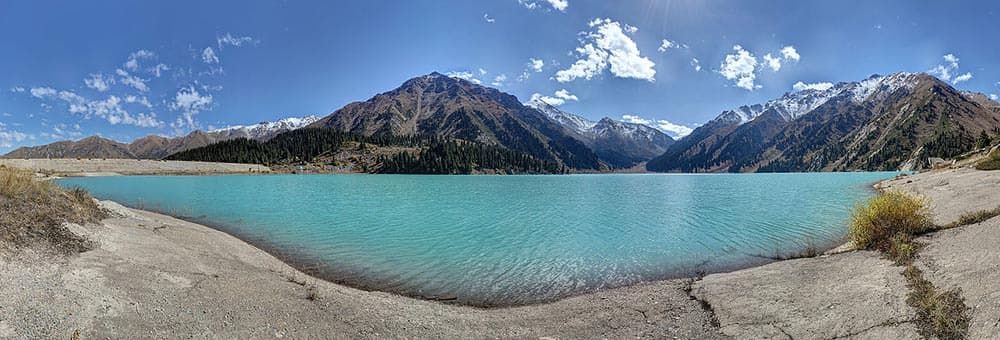 Der Große See von Almaty